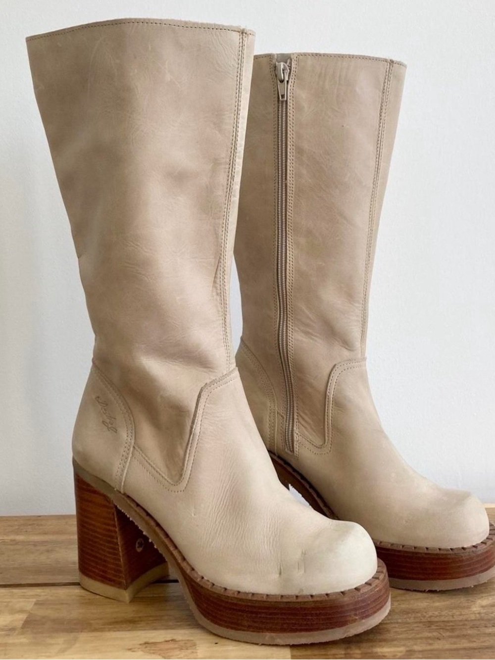 Vintage Destroy Cream Platform Knee-High Heeled Boots